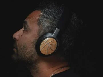 [CLOSED] Victor Solomon × Bose QuietComfort Ultra Headphones Giveaway